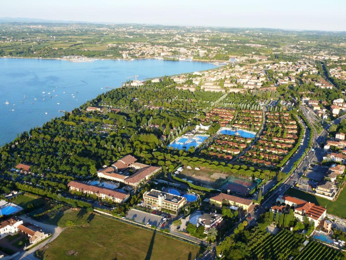 Holiday Home Bella Italia-4 By Interhome Peschiera del Garda Kültér fotó